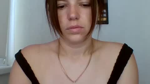 Snapshot of make_mesmile chatting on 06-21-26, 06:27 make_mesmile online show from 06-21-26, 06:27