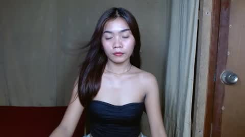 Snapshot of makeme_wettt chatting on 02-11-25, 08:05 makeme_wettt online show from 02-11-25, 08:05