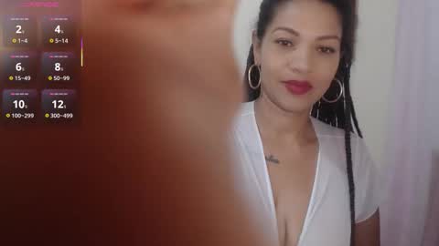 MAKENNAA online show from 02-10-26, 09:57