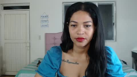 Snapshot of makennaa_1 chatting on 04-21-26, 10:21 MAKENNAA online show from 04-21-26, 10:21