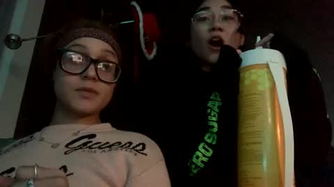 Snapshot of makeouthilldani chatting on 01-01-25, 03:45 hokulani online show from 01-01-25, 03:45