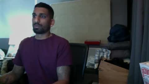 Makeyouwanna 87 online show from 12-17-25, 12:05