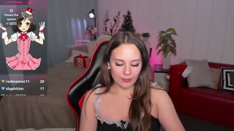 Makima online show from 12-26-24, 04:47