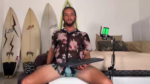 Mack  Makingmoans Twitter online show from 06-25-26, 11:04
