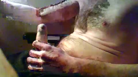 Snapshot of mako_satin8 chatting on 05-03-26, 10:05 Mako the Latin lover online show from 05-03-26, 10:05