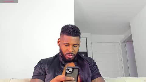 Snapshot of makonneen chatting on 01-07-26, 05:54 Makonnen online show from 01-07-26, 05:54