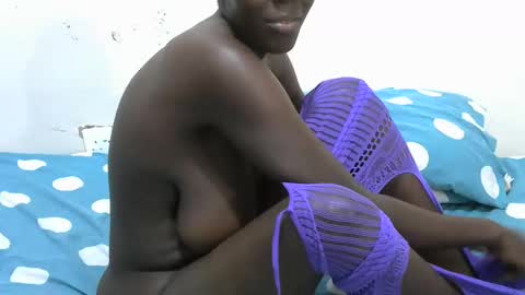 Snapshot of malaika_musa chatting on 12-18-25, 03:07 malaika_musa online show from 12-18-25, 03:07