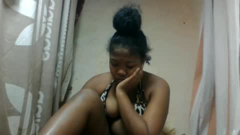 Snapshot of malalazah chatting on 06-26-26, 06:34 malalazah online show from 06-26-26, 06:34