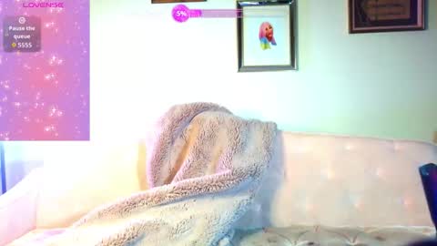 Snapshot of malaysiathadoll chatting on 02-04-26, 04:29 Malaysia online show from 02-04-26, 04:29