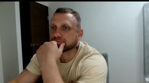 Snapshot of malchyshka chatting on 07-13-26, 07:05 malchyshka online show from 07-13-26, 07:05