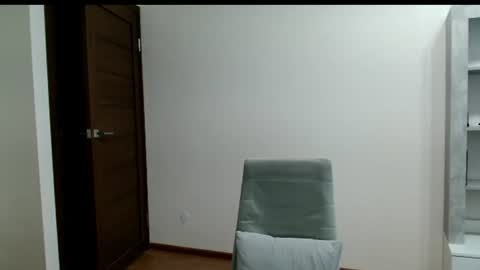 Snapshot of malchyshka chatting on 08-06-26, 01:35 malchyshka online show from 08-06-26, 01:35