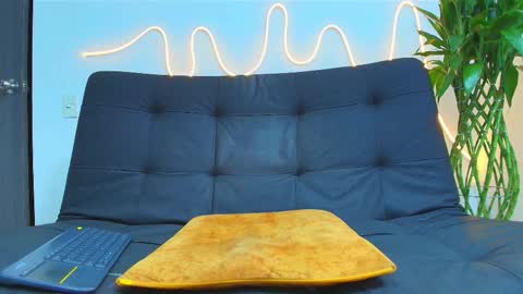 Malcom online show from 02-15-26, 11:41