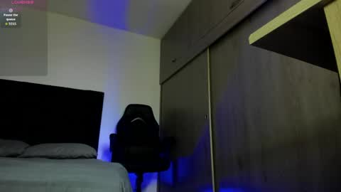 Snapshot of male_pussy chatting on 04-26-26, 04:59 ADAM online show from 04-26-26, 04:59
