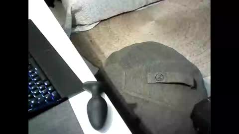 Snapshot of malebitch99999 chatting on 10-07-25, 06:21 malebitch99999 online show from 10-07-25, 06:21