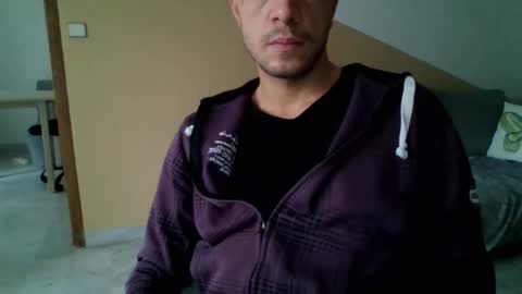 Boybi online show from 11-15-25, 07:27