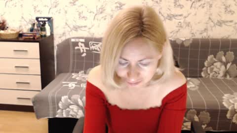 Malena online show from 10-24-25, 07:16