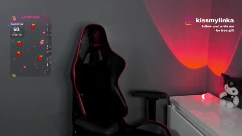 Snapshot of mali_doll chatting on 09-10-25, 09:37 Malinka online show from 09-10-25, 09:37