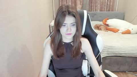Malia online show from 12-30-24, 12:22