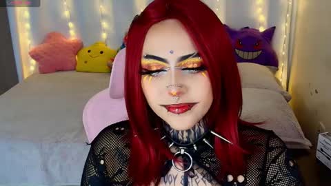 Snapshot of maliciaxpoison chatting on 06-10-26, 06:34 maliciaxpoison online show from 06-10-26, 06:34