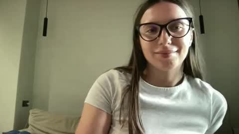 malina568708 online show from 06-09-26, 01:45