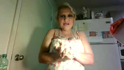 malinda702 online show from 04-06-26, 05:41