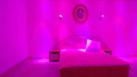 malinkaya online show from 10-20-25, 05:35