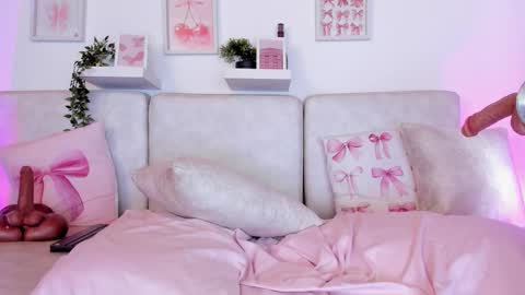 Malka online show from 10-06-25, 08:28