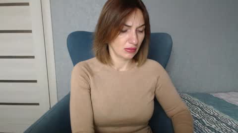 Snapshot of mallinia chatting on 12-04-24, 10:24 mallinia online show from 12-04-24, 10:24