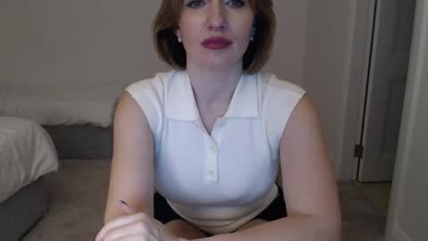 Snapshot of mallinia chatting on 03-09-25, 07:59 mallinia online show from 03-09-25, 07:59