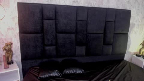 mallory_dietlinde online show from 02-14-25, 07:28