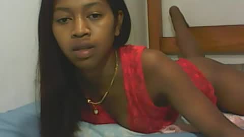 Snapshot of malluna4 chatting on 05-10-26, 01:00 Malluna online show from 05-10-26, 01:00