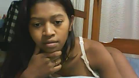 Snapshot of malluna4 chatting on 06-06-26, 02:00 Malluna online show from 06-06-26, 02:00