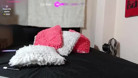 Malory  online show from 01-06-25, 01:53