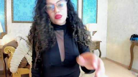 Snapshot of maloryjones chatting on 05-27-26, 12:02 maloryjones online show from 05-27-26, 12:02