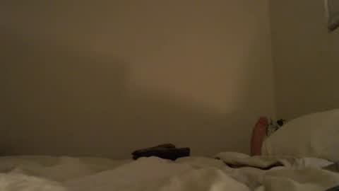 Snapshot of malthevalleyqueen chatting on 06-11-26, 05:38 Mal online show from 06-11-26, 05:38
