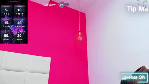 Snapshot of malu_horny_69 chatting on 01-08-25, 11:19 Melanie online show from 01-08-25, 11:19