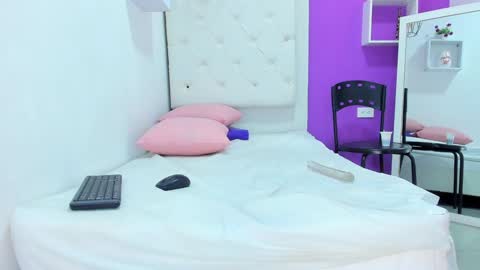 Malu online show from 01-26-25, 12:11