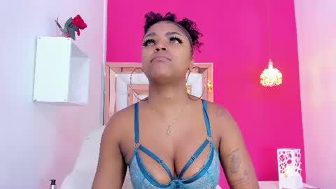 Snapshot of malu_hot69 chatting on 08-08-26, 12:29 Malu online show from 08-08-26, 12:29