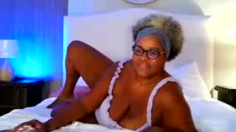 Snapshot of mamigilf66 chatting on 06-22-26, 10:12 mamigilf66 online show from 06-22-26, 10:12