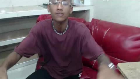 man_san11 online show from 01-31-25, 04:17