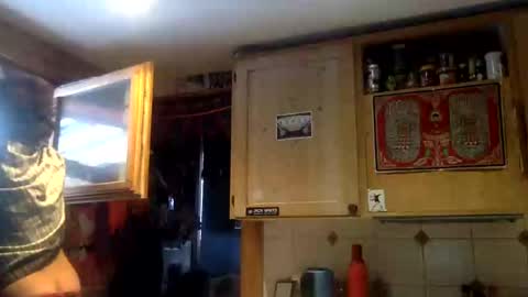 Snapshot of mandalay3 chatting on 12-21-24, 08:50 mandalay3 online show from 12-21-24, 08:50