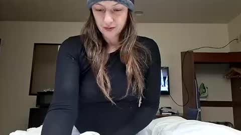 Mandi Bliss online show from 11-20-25, 11:32