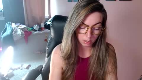 Snapshot of mandybabyxxx chatting on 06-04-26, 11:22 MandyBabyXXX online show from 06-04-26, 11:22