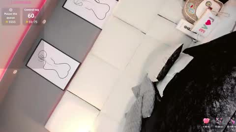 Snapshot of manellyksparklee chatting on 09-13-25, 02:06 manellyksparklee online show from 09-13-25, 02:06