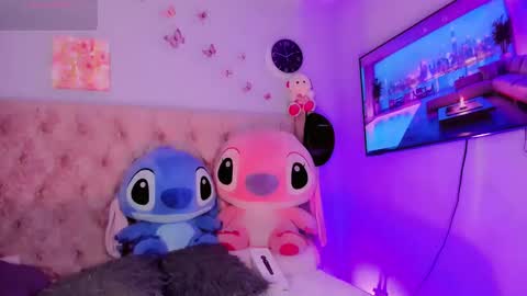 Snapshot of manellyksparklee chatting on 11-23-25, 10:42 manellyksparklee online show from 11-23-25, 10:42