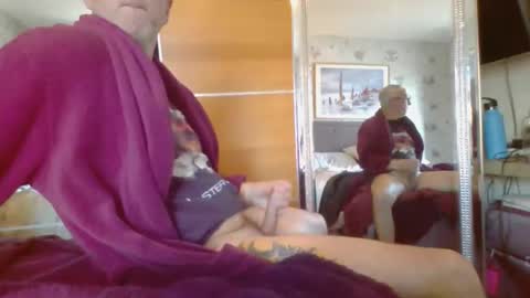 mangomann online show from 11-21-25, 10:36