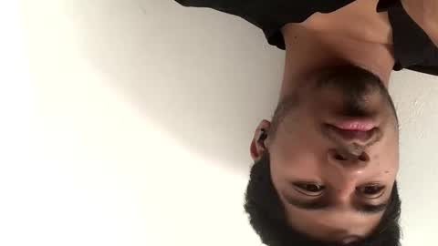 Snapshot of mangopitudo chatting on 09-16-25, 10:11 Manguito online show from 09-16-25, 10:11