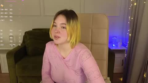 manic_pixie_ online show from 02-07-25, 10:50