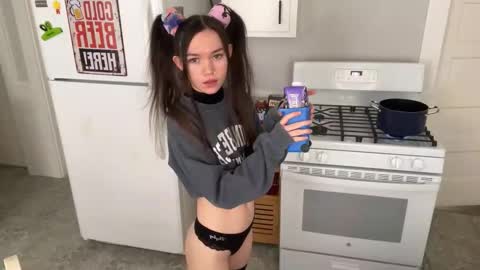 manicpixiedreamfrog online show from 03-19-26, 05:39