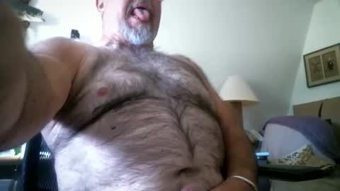 manleg439 online show from 11-25-25, 06:52